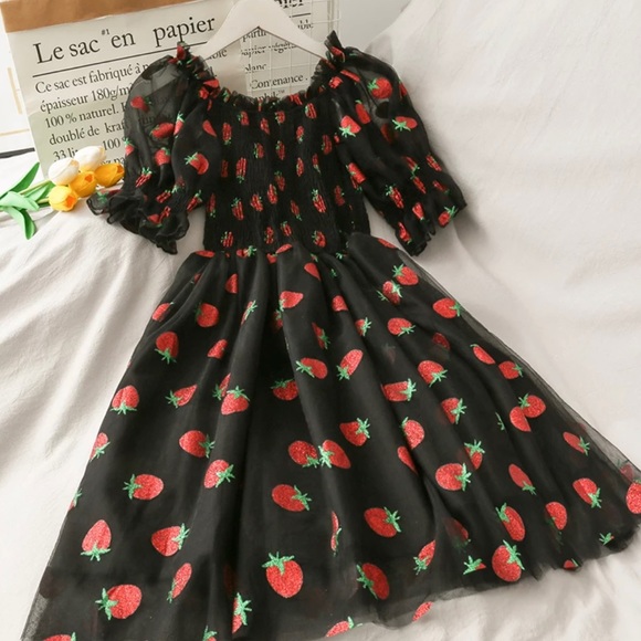 Fril, puffy pattern-print dresses - Picture 2 of 2